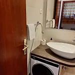 Apartament Mw , Zuti